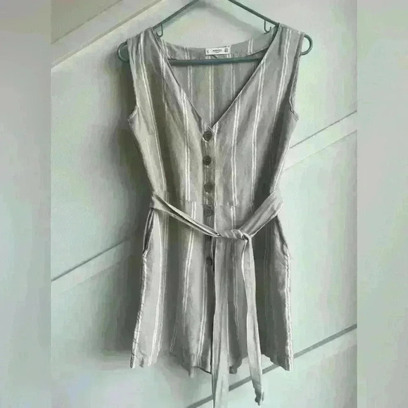 MANGO Striped Linen Jumpsuit Gray White Belted Romper Pockets Sleeveless Size M - Picture 6 of 9